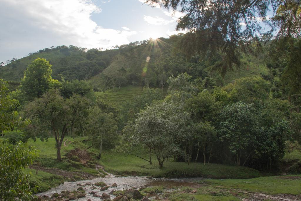 Apartamento Ferias Fazenda Usina 2 โบไคนา เด มินาส ภายนอก รูปภาพ